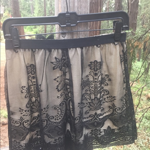 Kreativekristen original upcycled black sheer  lace flowy mini  skirt HP 24 - Picture 10 of 10
